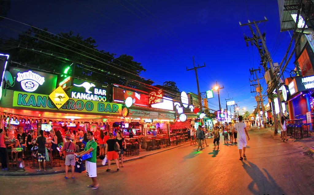 88 Hotel Patong Ngoại thất bức ảnh