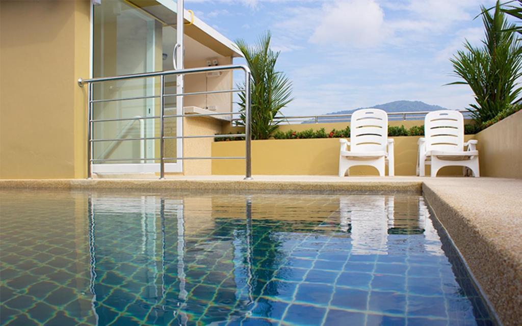 88 Hotel Patong Ngoại thất bức ảnh