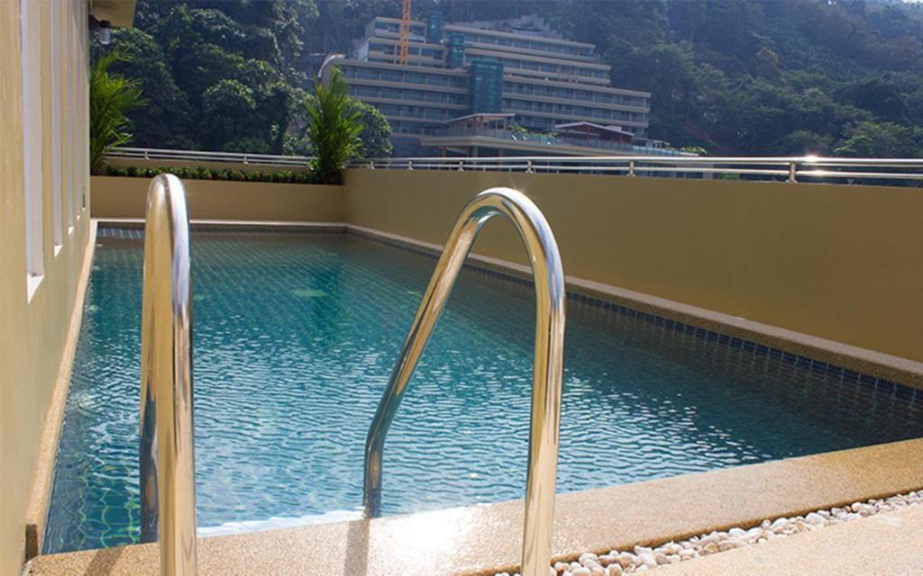 88 Hotel Patong Ngoại thất bức ảnh