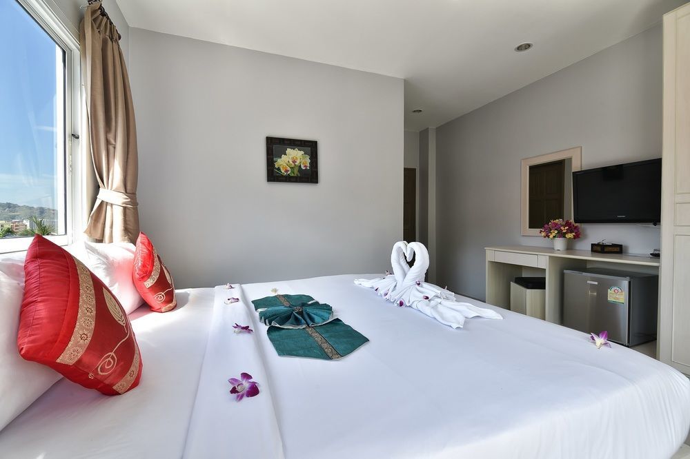 88 Hotel Patong Ngoại thất bức ảnh