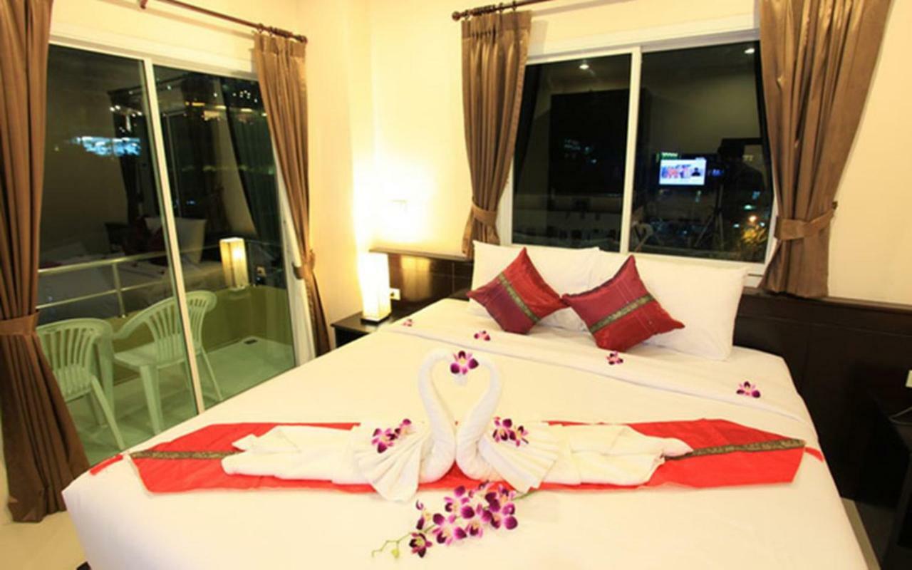 88 Hotel Patong Ngoại thất bức ảnh